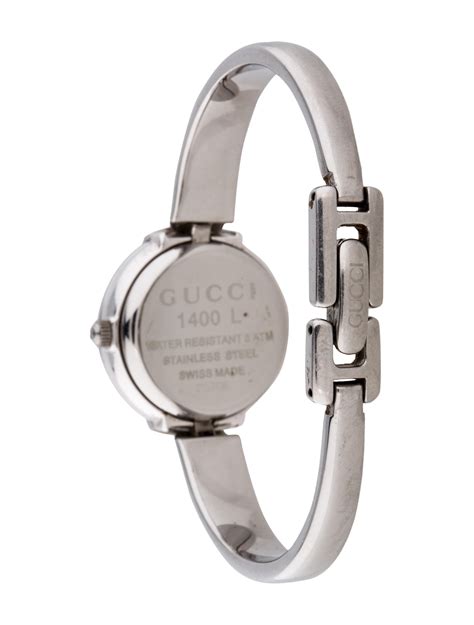 gucci horsebit 1400l watch cost|gucci horsebit bangle watch.